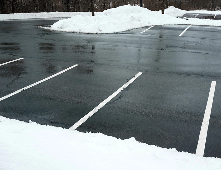 affordable lawn and landscaping Commercial-Snow-Removal